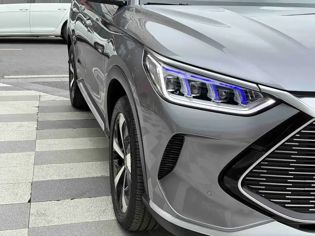 BYD PLUS New Energy — фото 2