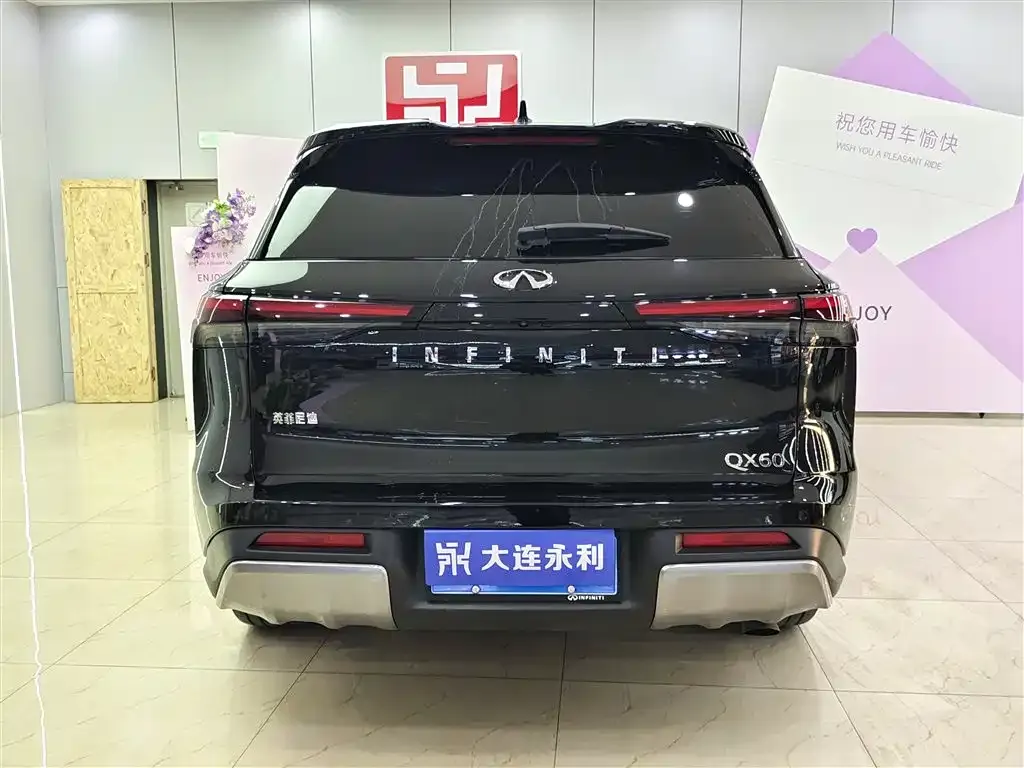 Infiniti QX60 2025 из CN, фото 2
