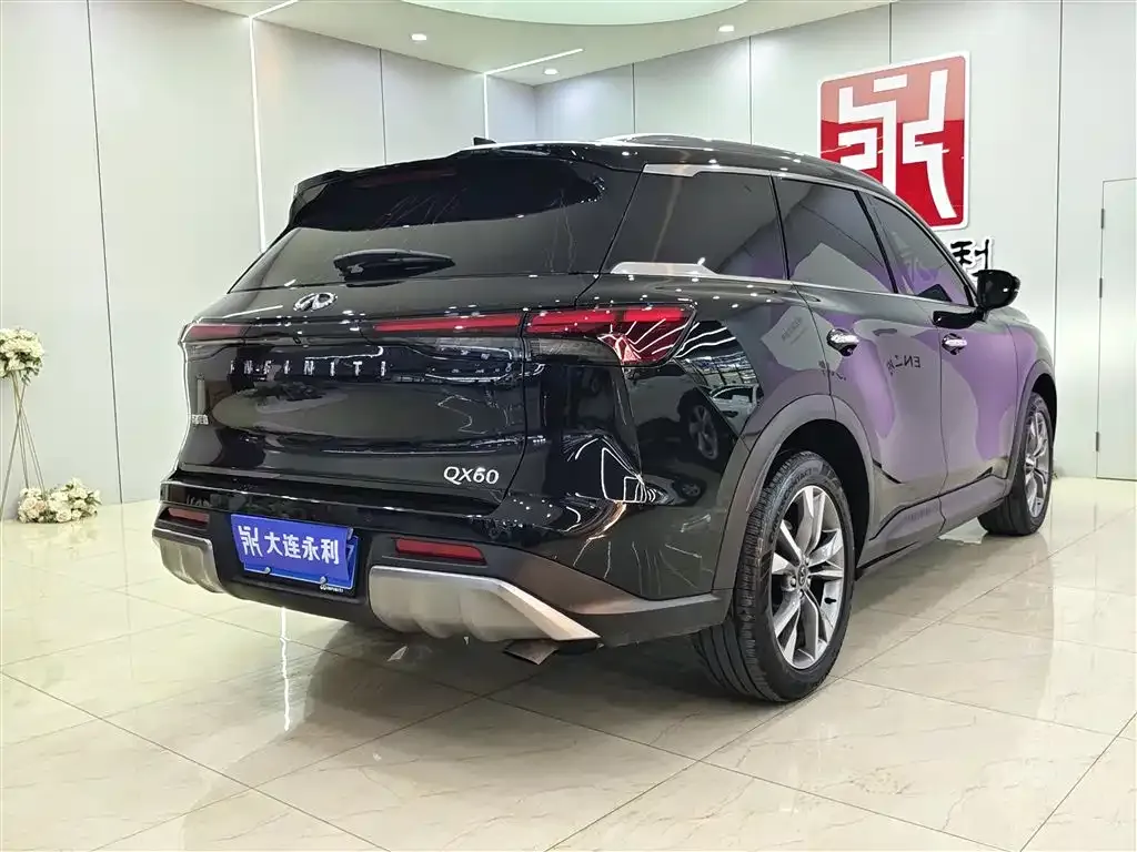Infiniti QX60 2025 из CN, фото 4