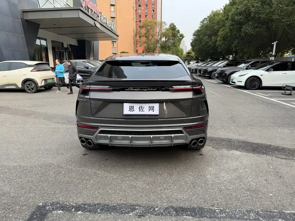 Lamborghini Urus — фото 4