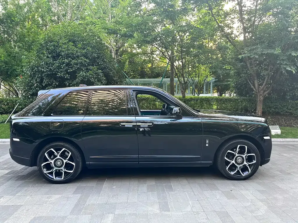 Rolls-Royce Cullinan 2022 из CN, фото 5