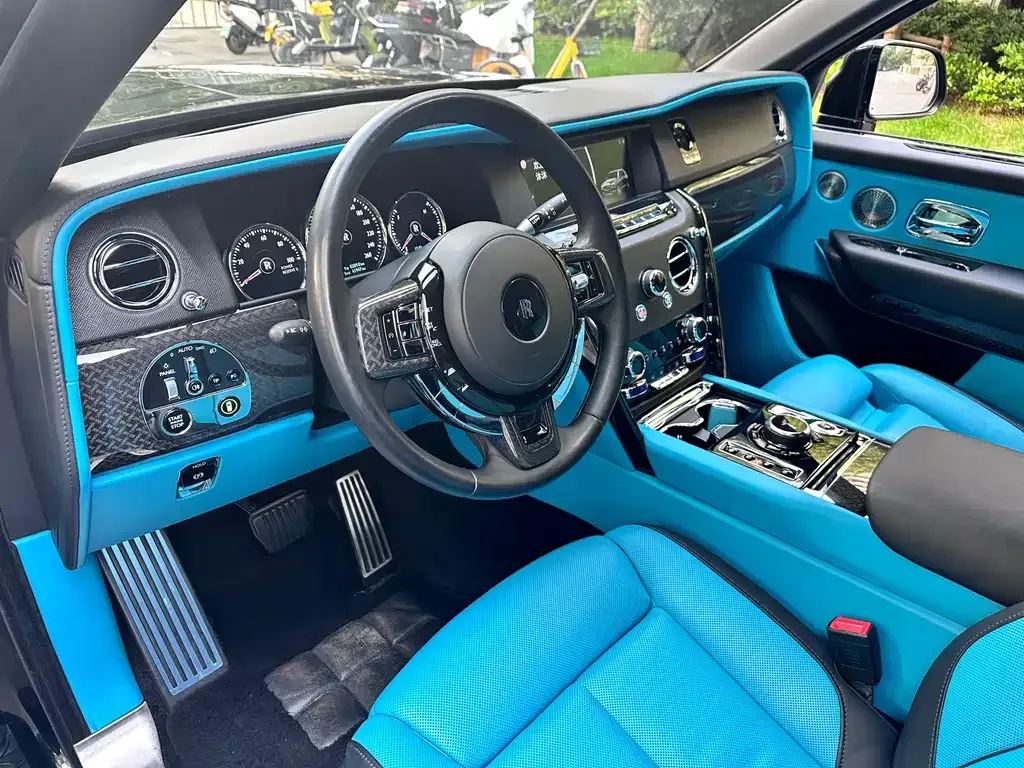 Rolls-Royce Cullinan 2022 из CN, фото 7