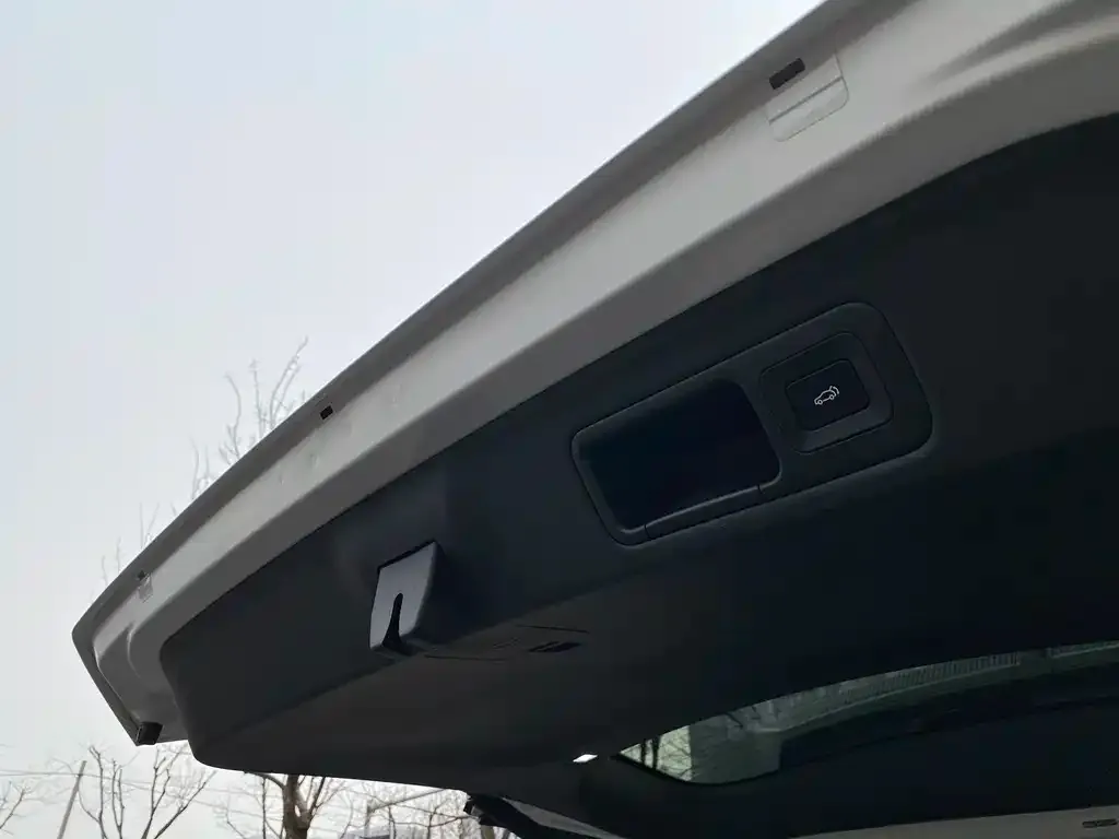 GAC Motor Trumpchi E9 — фото 4
