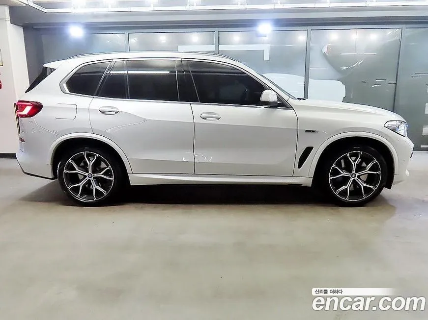 BMW X5 — фото 4