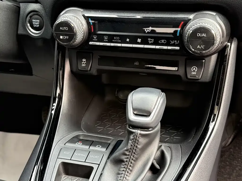 Toyota Wildlander 2025 из CN, фото 6