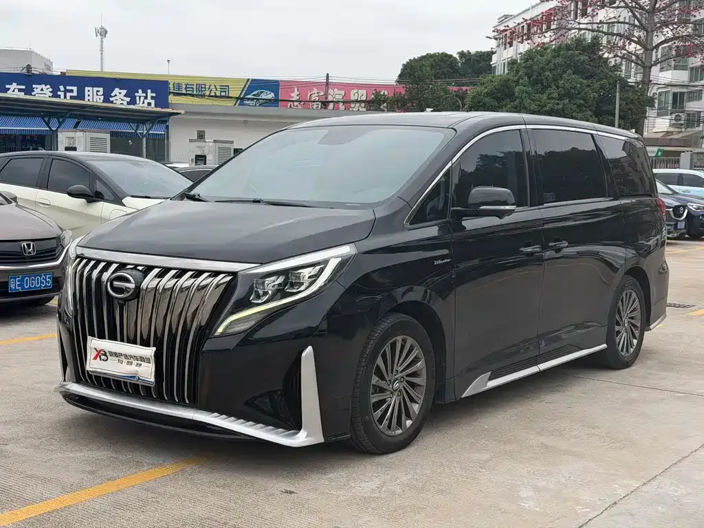 GAC Motor Trumpchi M8 — фото 1