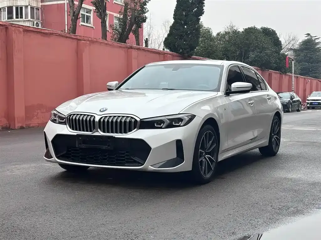 BMW 3 Series — фото 1