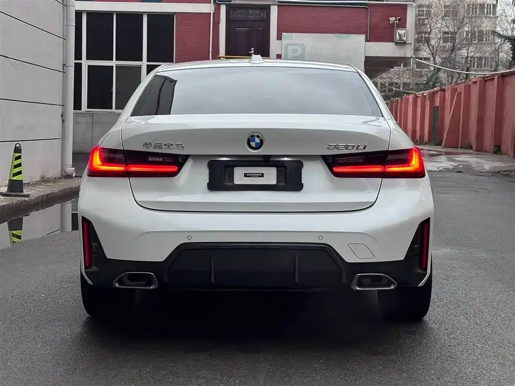 BMW 3 Series — фото 10