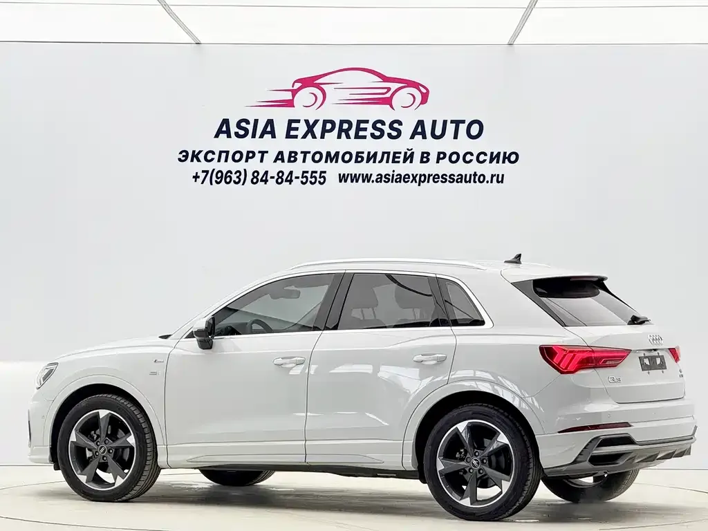 Audi Q3 — фото 10