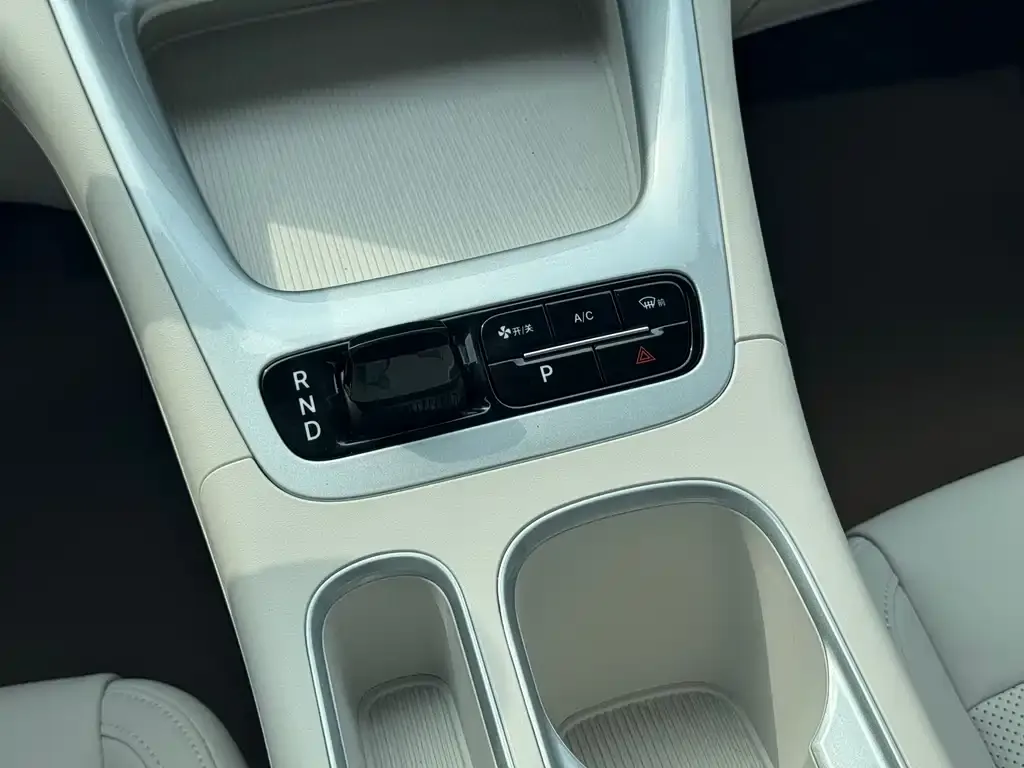 Geely Starburst 2025 из CN, фото 5