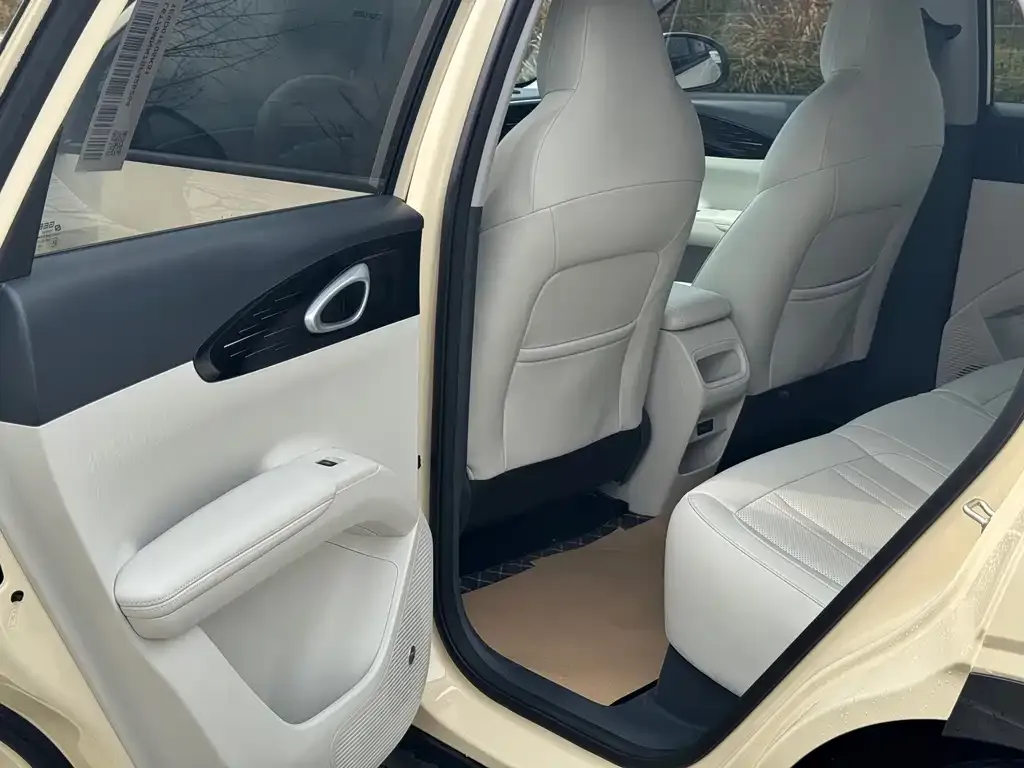 Geely Starburst 2025 из CN, фото 6