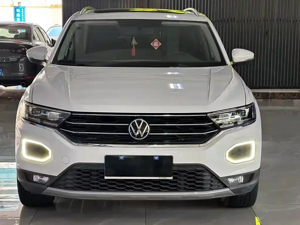 Volkswagen T-Roc 2021 из CN, фото 2