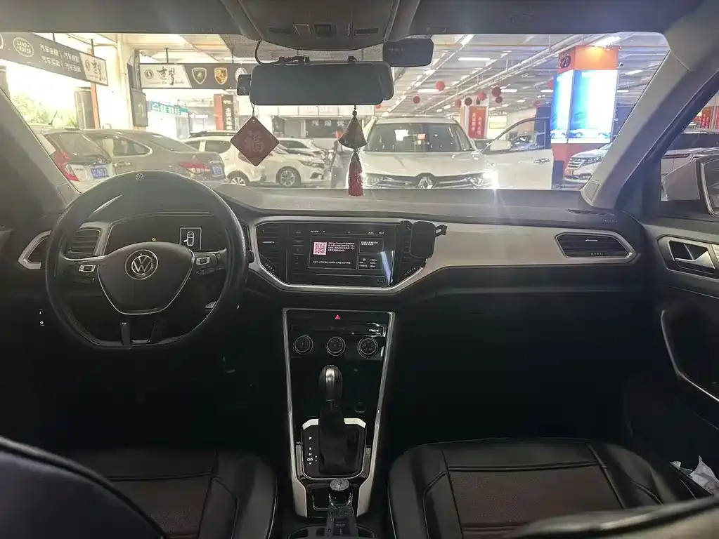 Volkswagen T-Roc 2021 из CN, фото 4