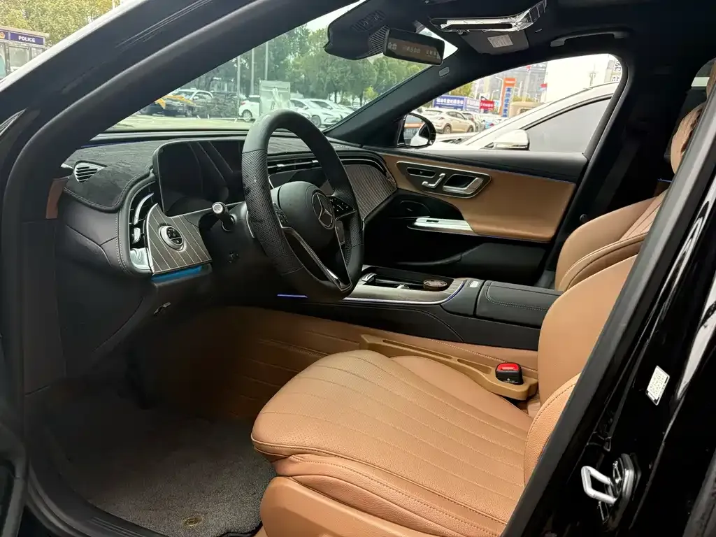 Mercedes-Benz E-Class 2025 из CN, фото 3