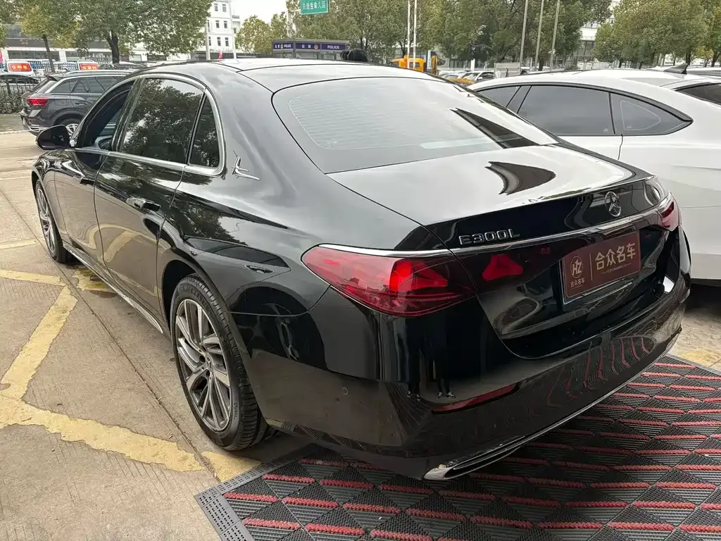 Mercedes-Benz E-Class 2025 из CN, фото 8