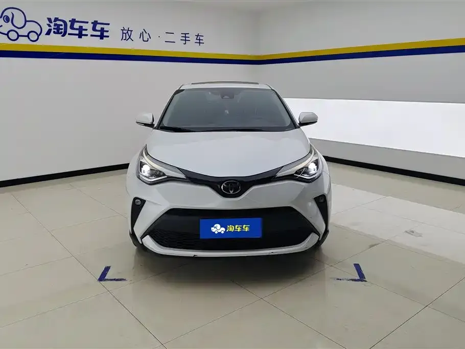 Toyota C-HR — фото 5