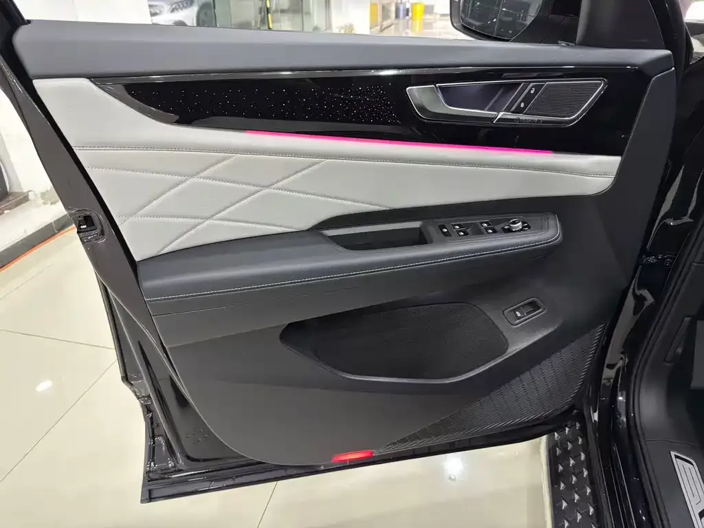 Volkswagen Teramont X 2024 из CN, фото 8