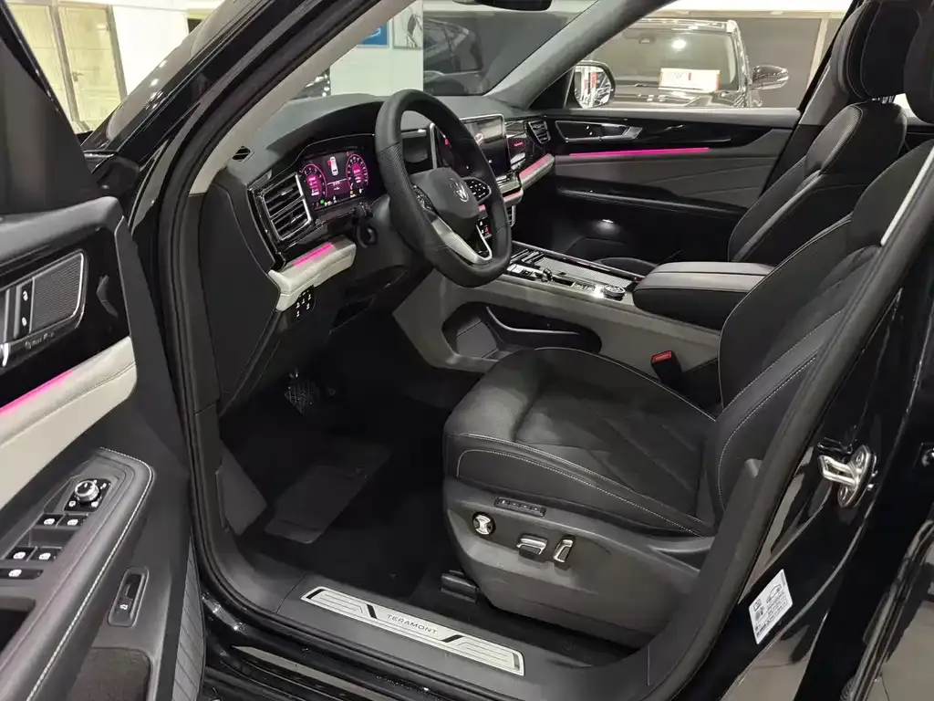 Volkswagen Teramont X 2024 из CN, фото 10