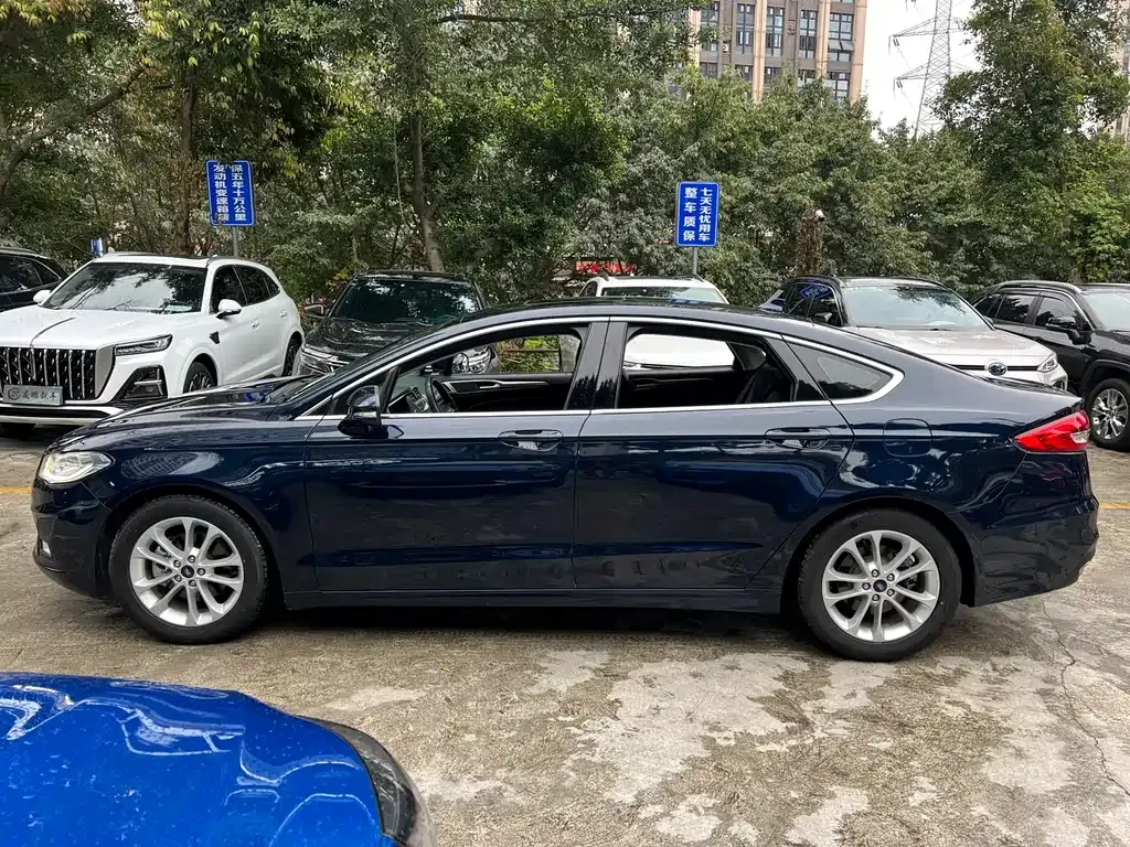 Ford Mondeo 2021 из CN, фото 6