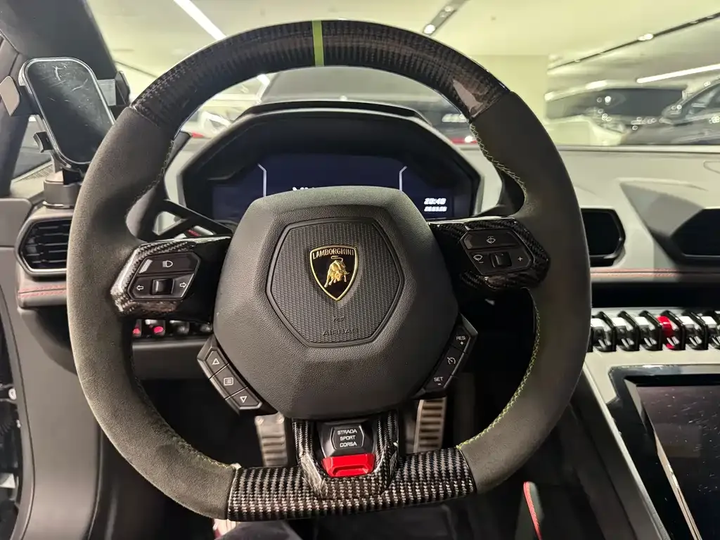 Lamborghini Huracan — фото 4