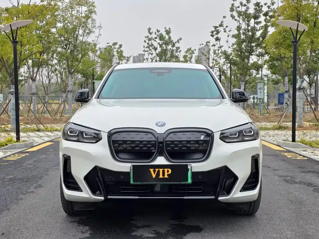 BMW iX3 2025 из CN, фото 6