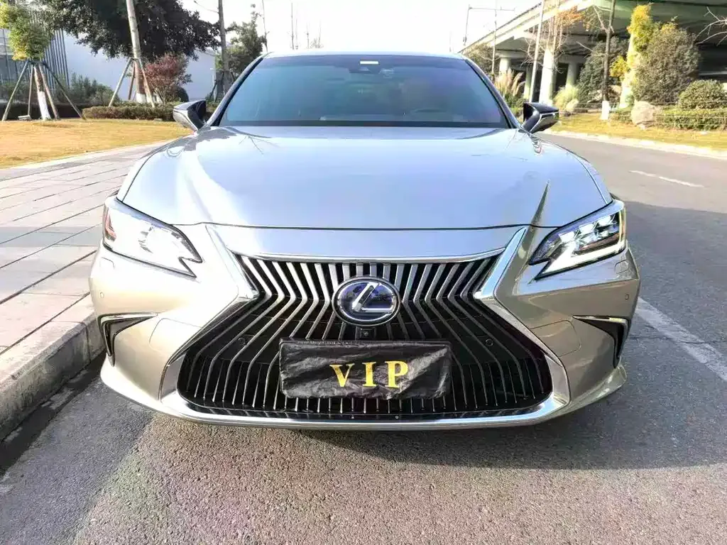 Lexus ES 2021 из CN, фото 1