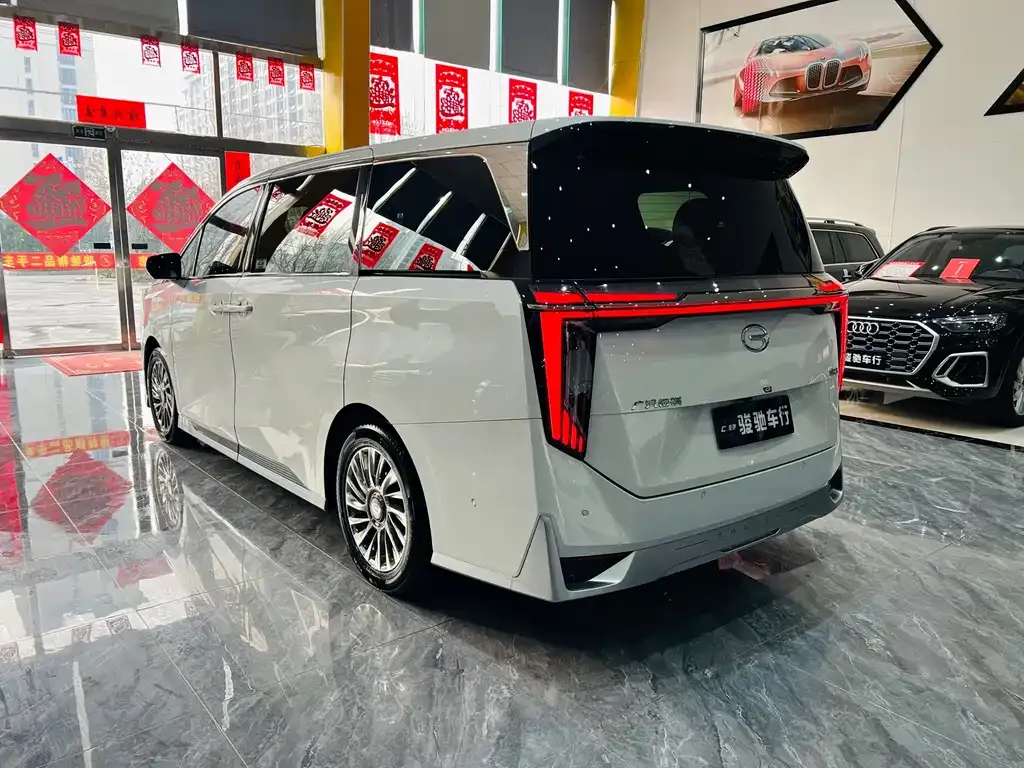 GAC Motor Trumpchi M8 — фото 6