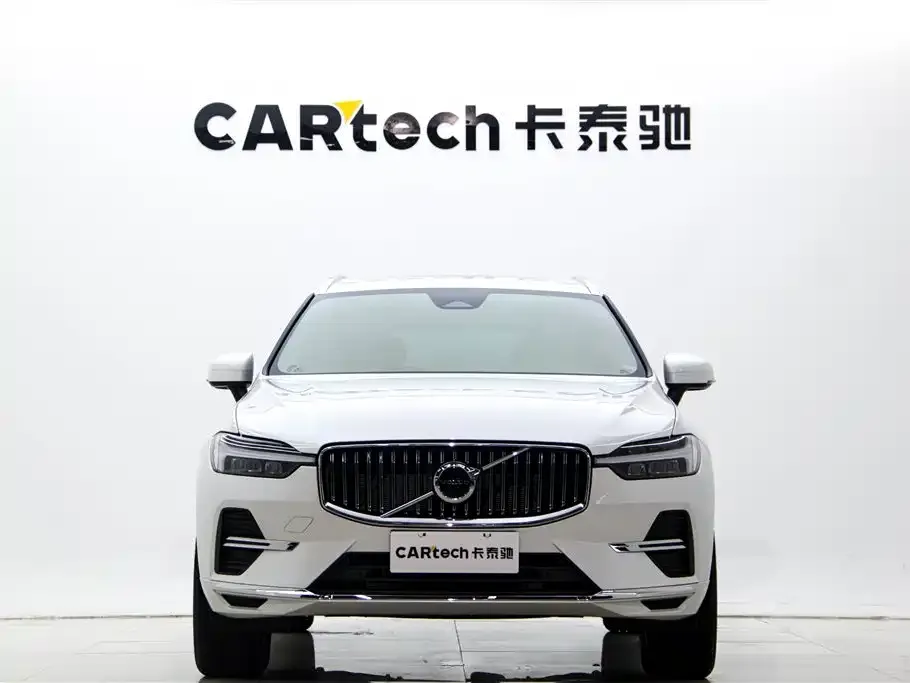 Volvo XC60 — фото 2