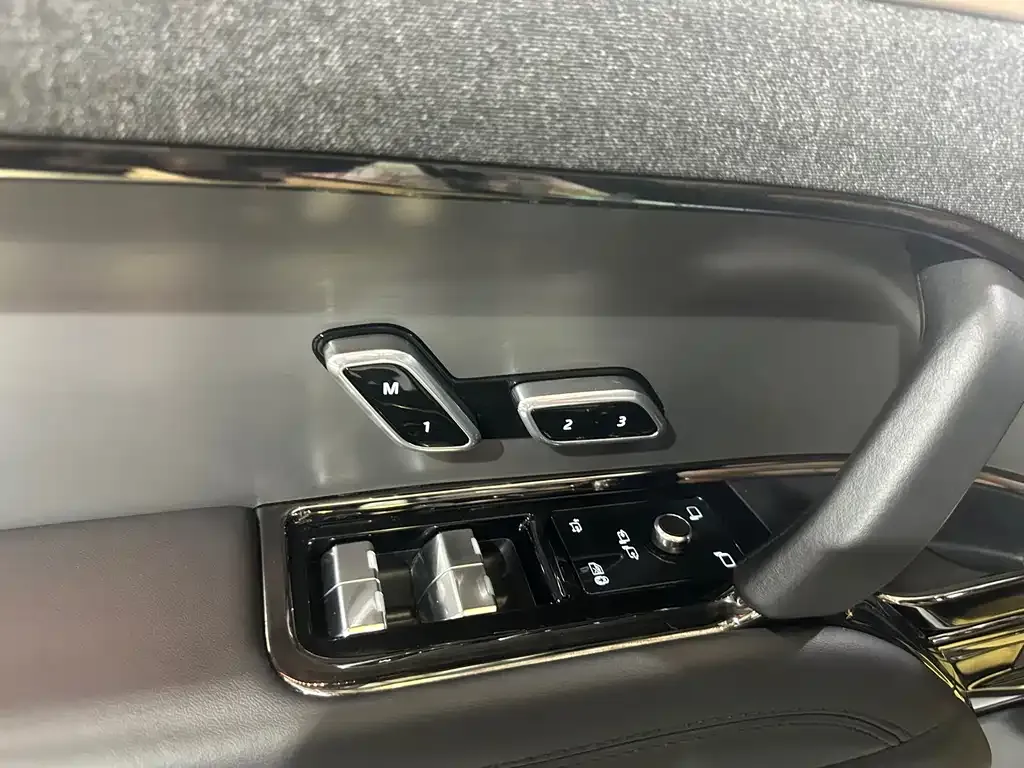 Land Rover Sport 2024 из CN, фото 4