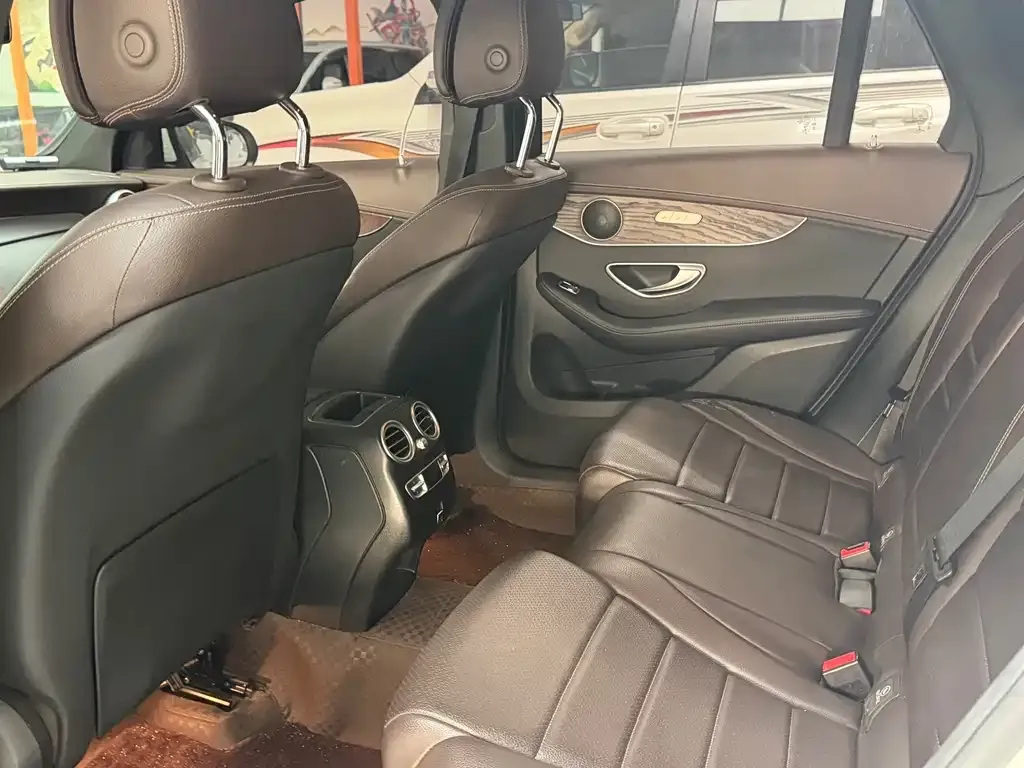 Mercedes-Benz GLC 2023 из CN, фото 3