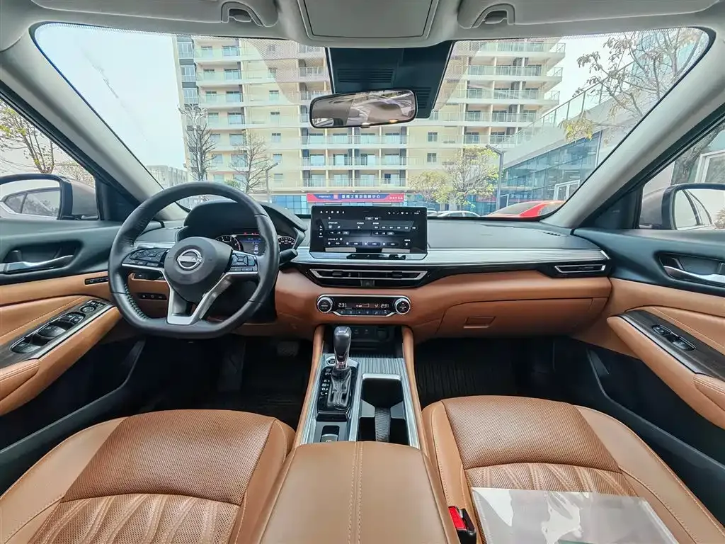 Nissan Teana — фото 4