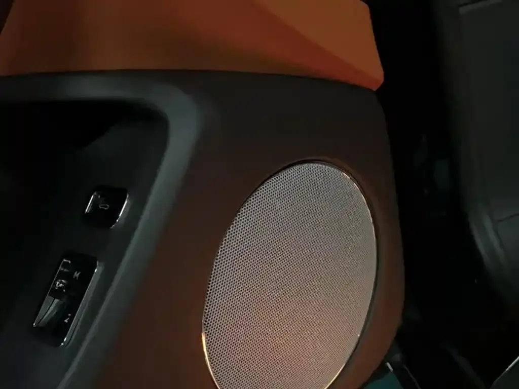 Bentley Flying Spur 2021 из CN, фото 4