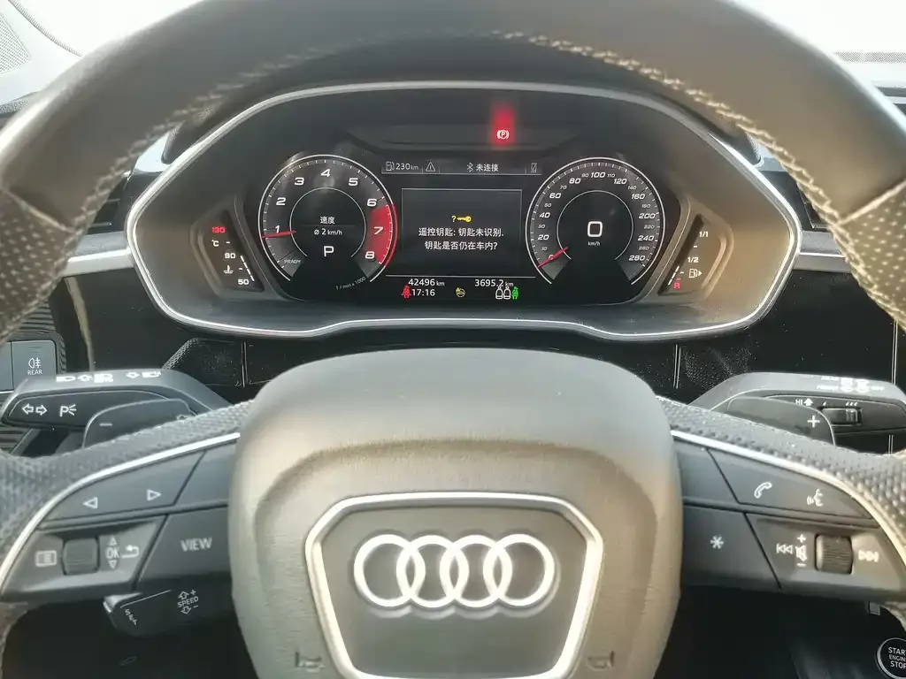 Audi Q3 Sportback — фото 4