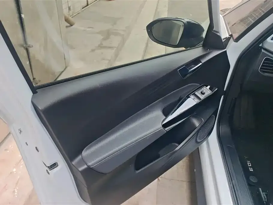 Volkswagen ID.3 2023 из CN, фото 4