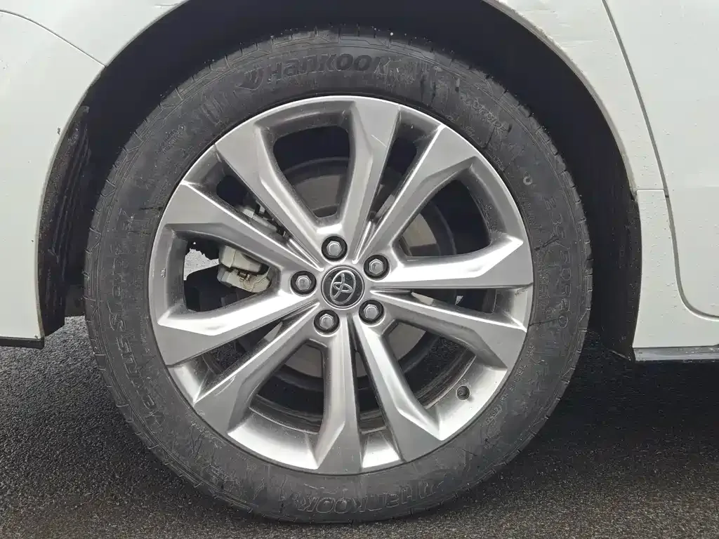 Toyota Sienna 2025 из CN, фото 9
