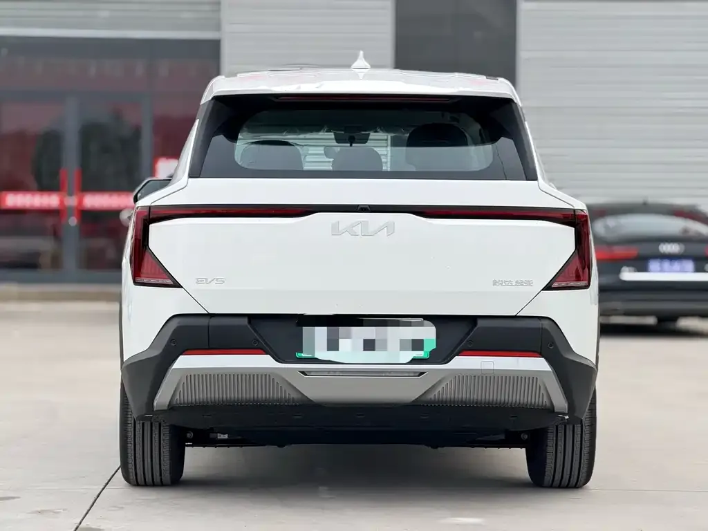 Kia EV5 2025 из CN, фото 2