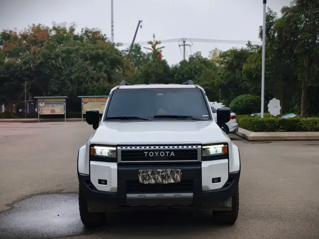 Toyota Prado 2025 из CN, фото 2