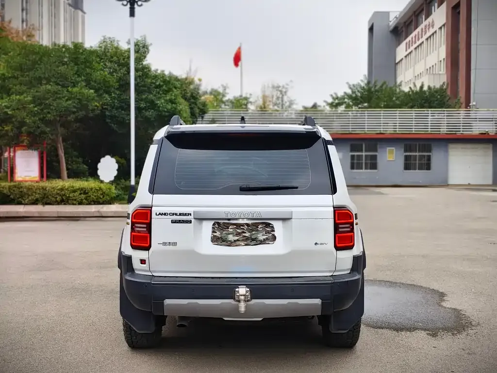 Toyota Prado 2025 из CN, фото 3