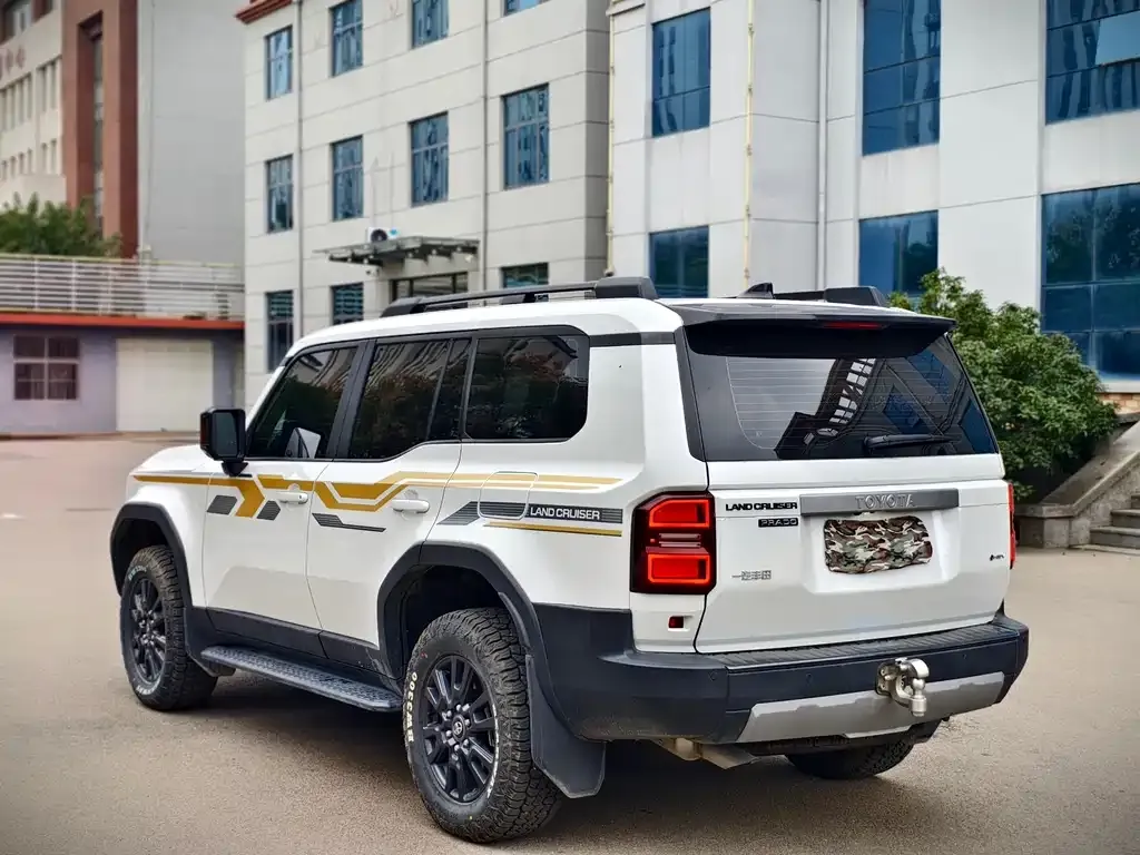 Toyota Prado 2025 из CN, фото 10