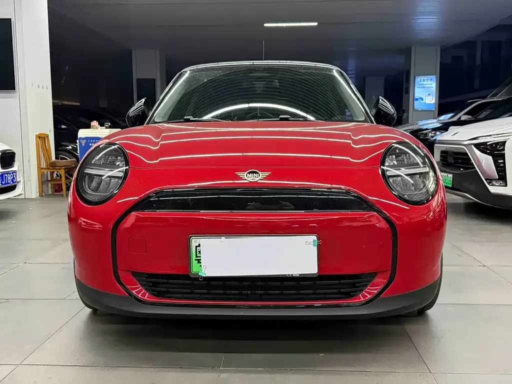 MINI Cooper EV 2024 из CN, фото 6