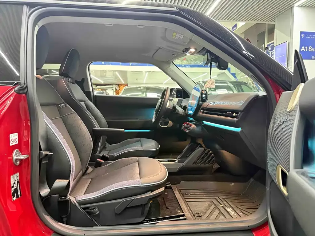 MINI Cooper EV 2024 из CN, фото 9
