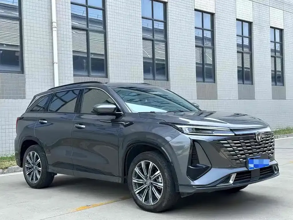Changan CS75PLUS — фото 8