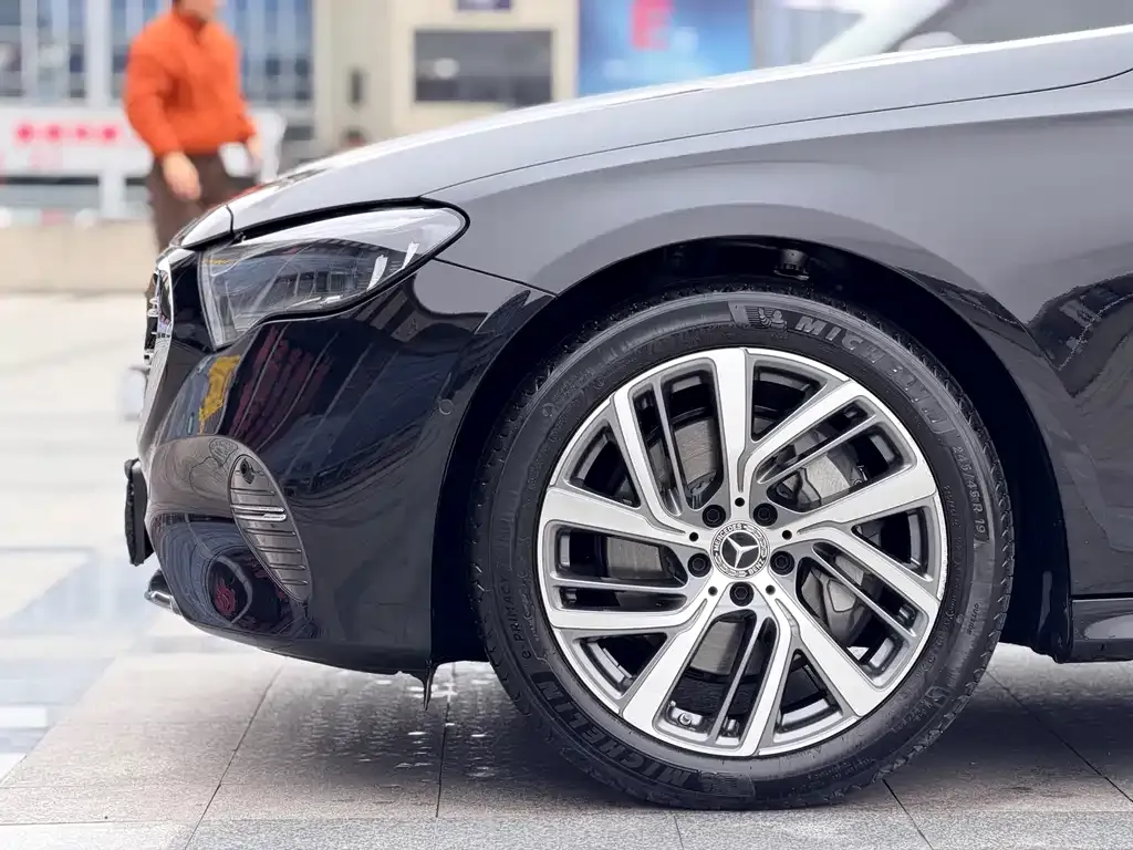 Mercedes-Benz E-Class 2025 из CN, фото 8
