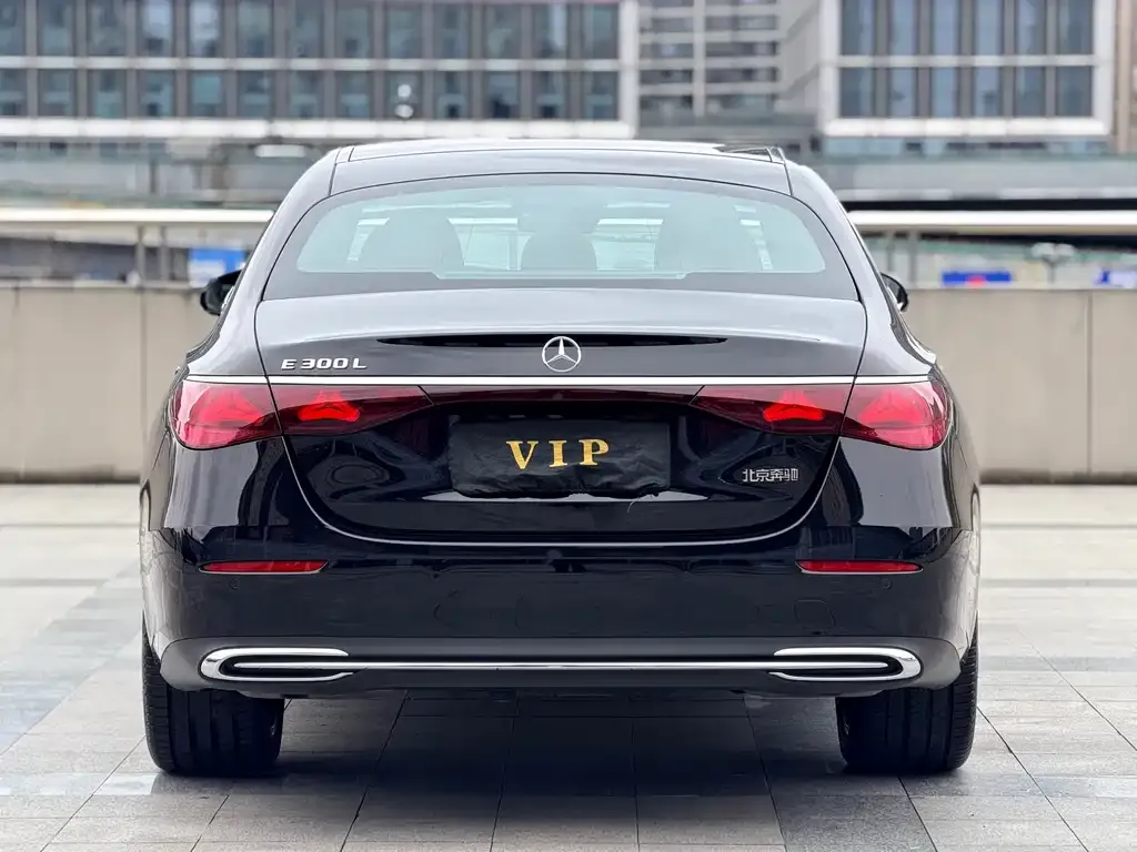 Mercedes-Benz E-Class 2025 из CN, фото 3
