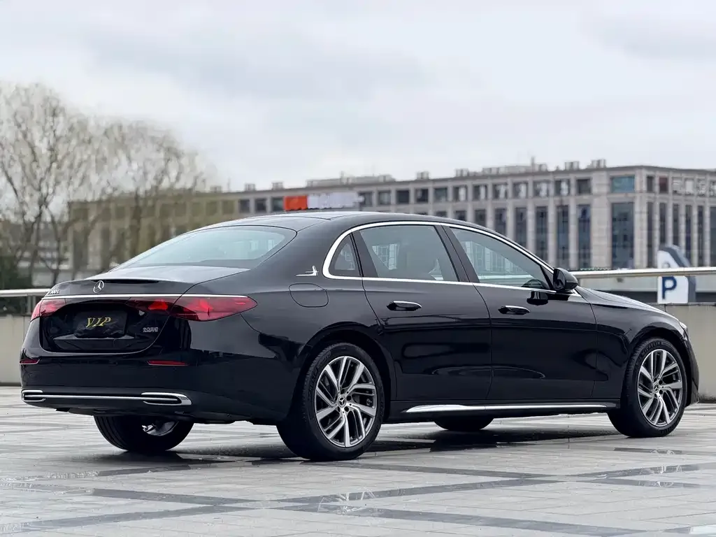 Mercedes-Benz E-Class 2025 из CN, фото 6