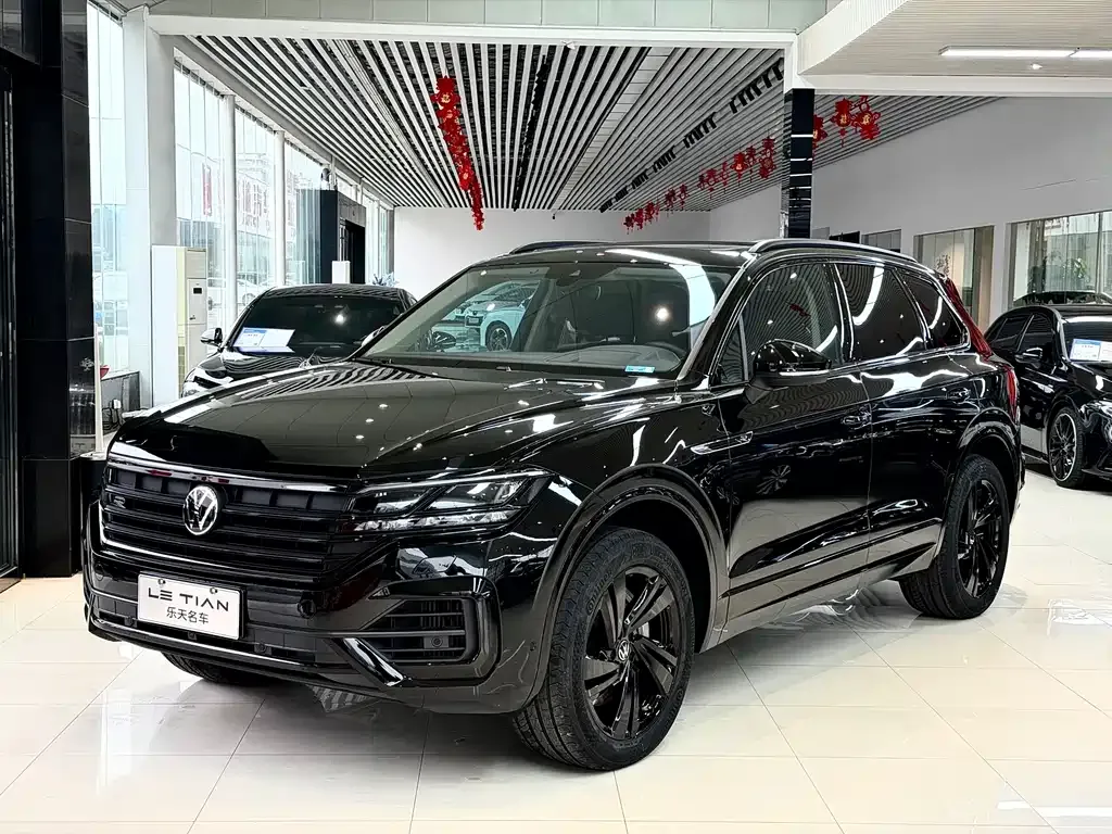 Volkswagen Touareg 2023 из CN, фото 1