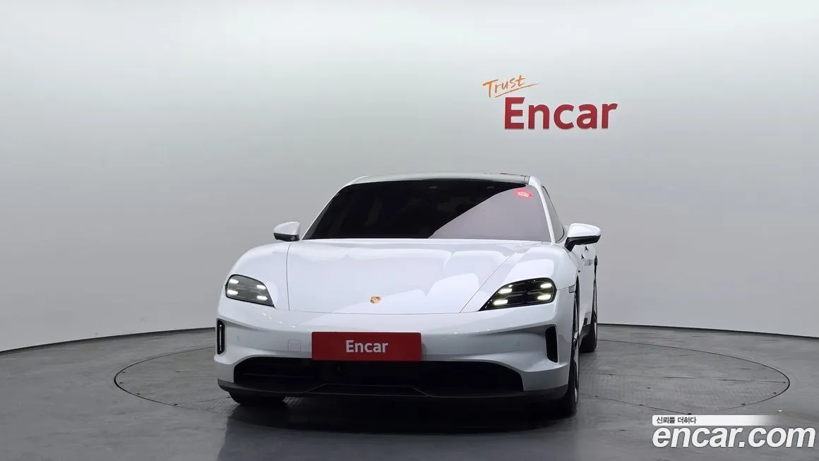 Porsche Taycan 2025 из KR, фото 8