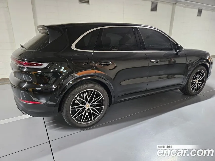 Porsche Cayenne 2025 из KR, фото 9