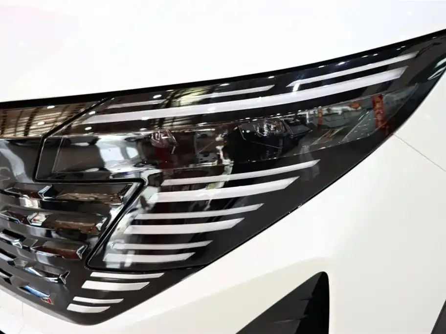 Nissan Qashqai 2025 из CN, фото 3