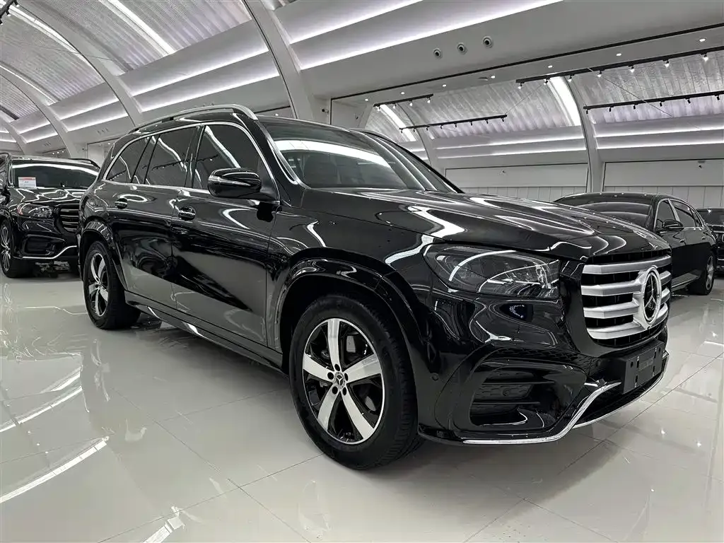 Mercedes-Benz GLS — фото 7